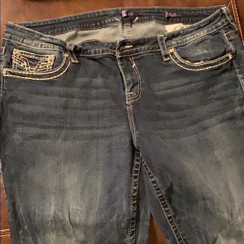 Vigoss Jeans - Dallas Bootcut - Size 22